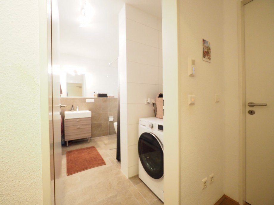 Bad mit Waschmaschine Wohnung Senden