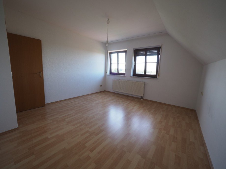 Schlafzimmer Dachgeschosswohnung Finningen