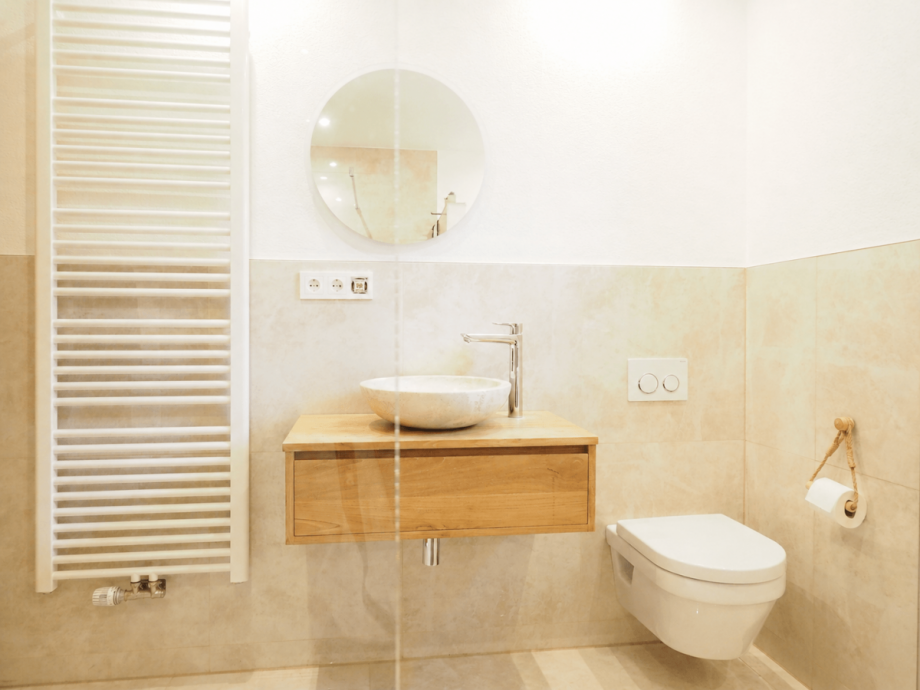 Badezimmer EG Einfamilienhaus Wei�enhorn