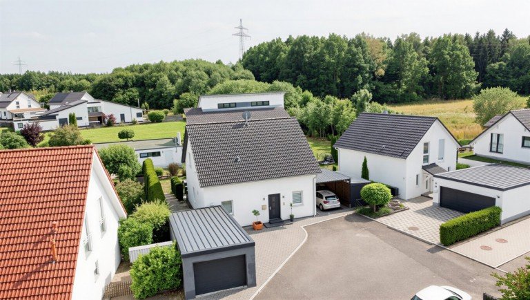 Luftbild Senden - Witzighausen Einfamilienhaus ++SENDEN++ Modern wohnen, Energiekosten sparen - gepflegtes Einfamilienhaus mit A+, Garage & Carport
