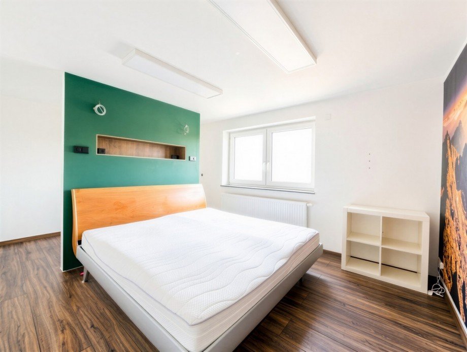 Elternschlafzimmer OG Doppelhaush�lfte Pfaffenhofen an der Roth