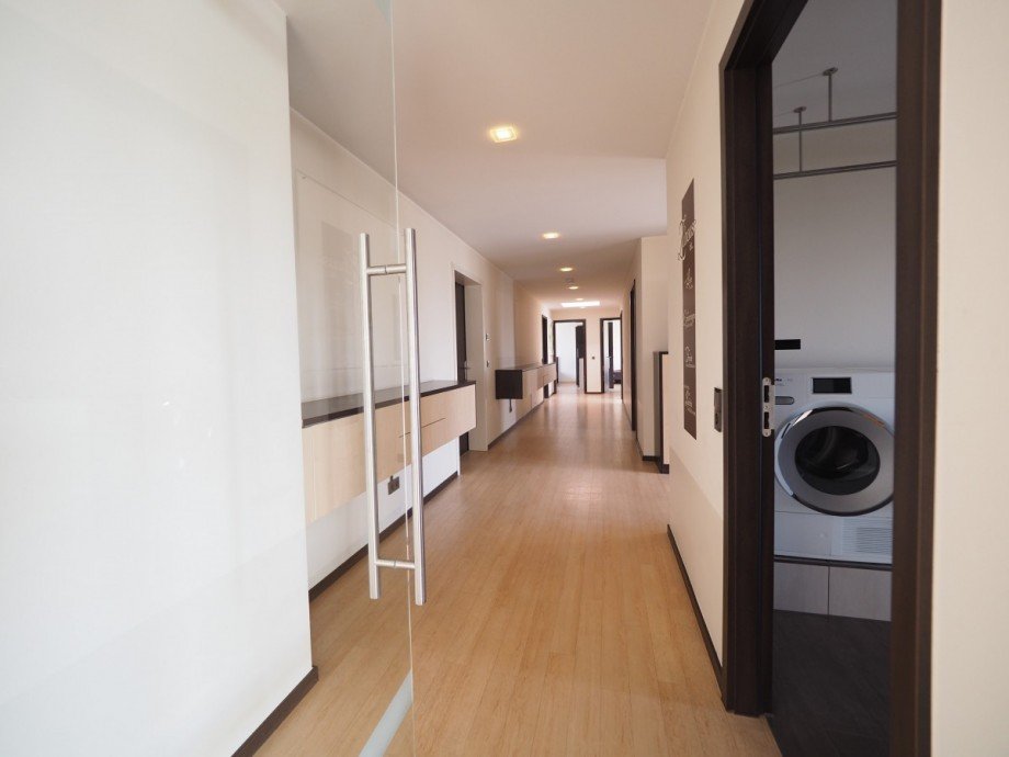 Flur Richtung Schlafen Penthousewohnung Senden