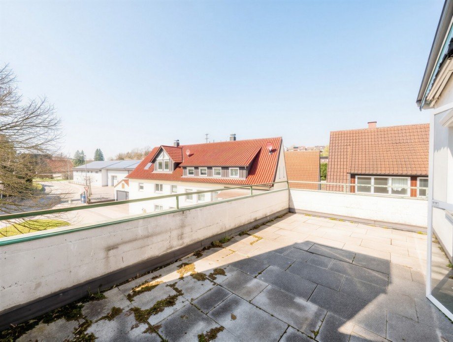 Terrasse (2.OG) Mehrfamilienhaus Langenau