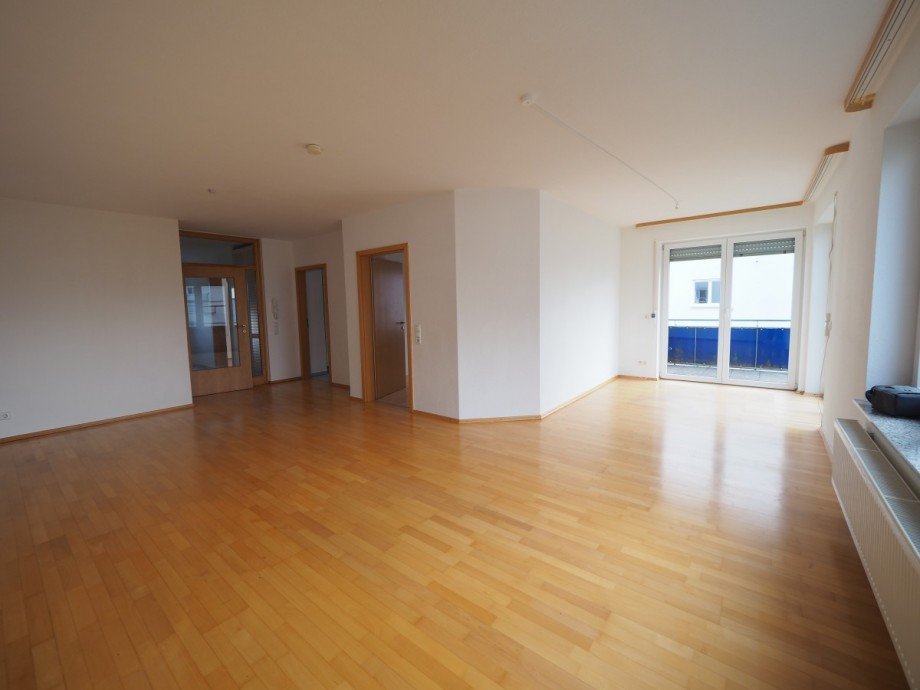 Wohnzimmer Etagenwohnung Neu-Ulm