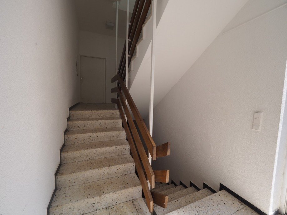 Treppenhaus (Haupteingang) Mehrfamilienhaus Langenau
