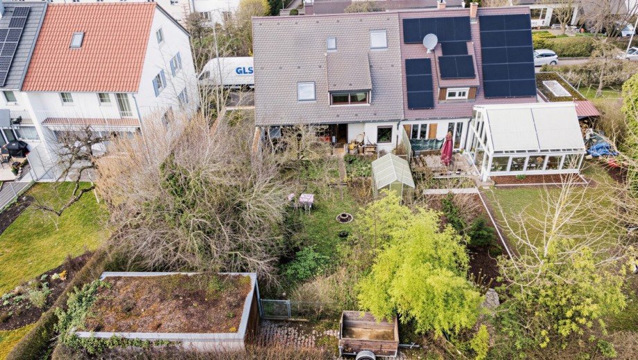 Luftbild Gartenseite Doppelhaush�lfte Ulm